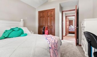 1501 BEDFORD Ln, Appleton, WI 54915