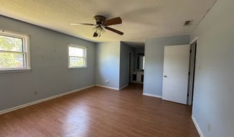 100 Sunnymeade, Valdosta, GA 31605