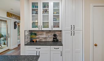 14 SPA CREEK Lndg B1, Annapolis, MD 21403