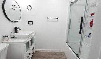 9327 Stanwin Ave, Arleta, CA 91331