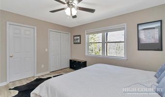 731 River Run Rd, Banner Elk, NC 28604