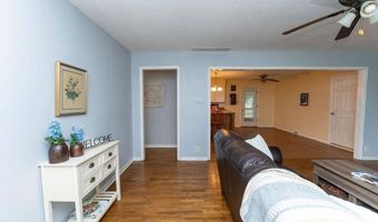 106 S Clark St, Adrian, MO 64720
