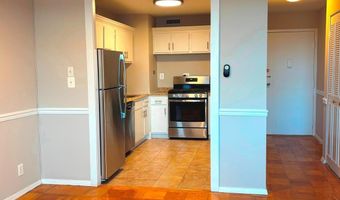 2030 N ADAMS St 1008, Arlington, VA 22201