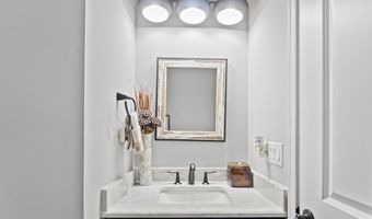 63 Great Hill Dr 63, Bethel, CT 06801