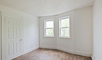 910-912 BROADWAY, Bayonne, NJ 07002