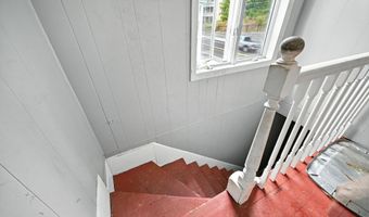78 Mount Vernon Ave, Augusta, ME 04330