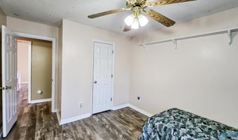 9206 Barker Rd, Athens, AL 35614