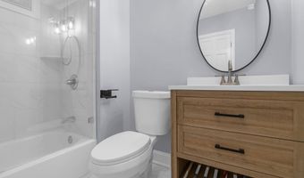 46 W 43RD St, Bayonne, NJ 07002