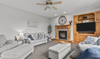 4144 N FOXGLOVE Ln, Appleton, WI 54913