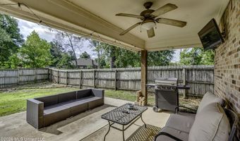 128 W Pinebrook Dr, Brandon, MS 39047
