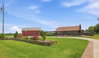 631 W N 10th St, Baxter Springs, KS 66713