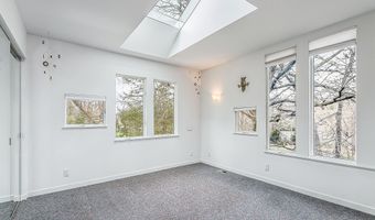 2277 W Huron River Dr, Ann Arbor, MI 48103