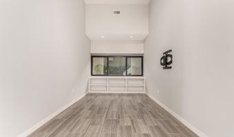 6525 E CAVE CREEK Rd 3, Cave Creek, AZ 85331