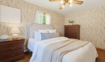 5 Nelson St, Attleboro, MA 02703