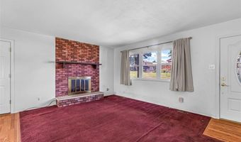 2831 Corral Estates Dr, Arnold, MO 63010