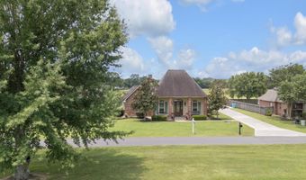 210 Grand Lake Dr, Arnaudville, LA 70512