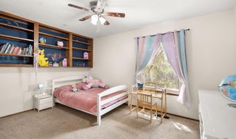 5208 Russell Dr NW, Albuquerque, NM 87114