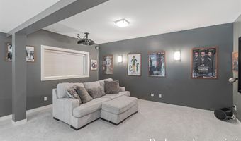 1977 Emerald Glen Ct NE, Ada, MI 49301