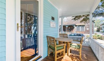 58 Second St, Newport, RI 02840