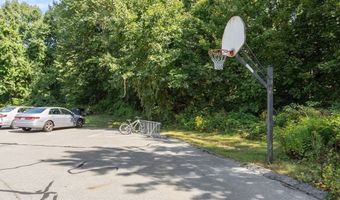 36 Leonard Rd 36, Boxborough, MA 01719