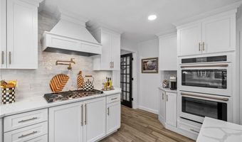 130 Plain Rd, North Kingstown, RI 02852
