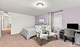 2271 E Blue Lake Ln, Boise, ID 83716