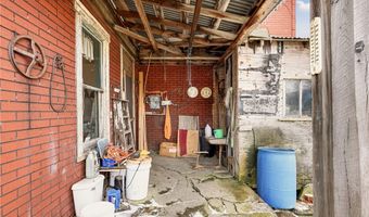 400 Wable Dr, Addison, PA 15540