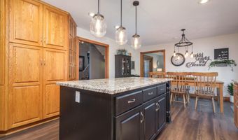 3021 Pinewood Ln NE, Alexandria, MN 56308