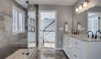 46 West St, Berlin, MA 01503
