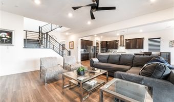 212 Harris Peak St, Las Vegas, NV 89138