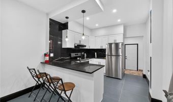 1341 W Chew St, Allentown, PA 18102
