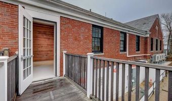 170 Commercial St U4, Provincetown, MA 02657