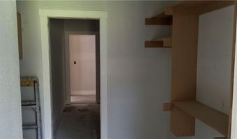6 Carnahan Ln, Bella Vista, AR 72715