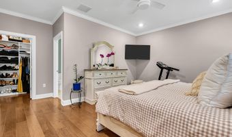 161 Edenton Dr, Barnegat, NJ 08005