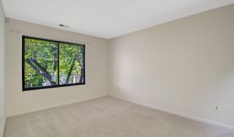 203 W GLENDALE Ave, Alexandria, VA 22301