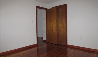 77 Seventh St, East Providence, RI 02914