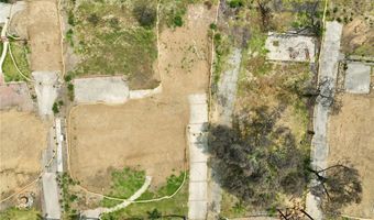 465 Punahou St, Altadena, CA 91001