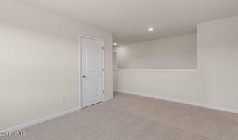 1104 Aviator Ln, Ayden, NC 28513