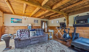 37 High St, Bradford, NH 03221