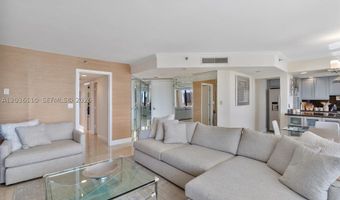 1000 W Island Blvd 2307, Aventura, FL 33160