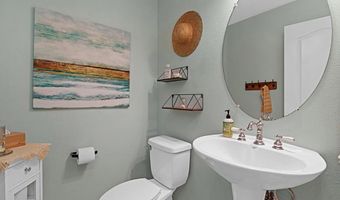 595 S Hidden Trails Rd, Escondido, CA 92027