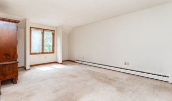 57 Milk St, Blackstone, MA 01504