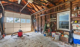 31 Monroe St, Augusta, ME 04330