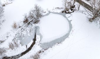 706 26th St, Allegan, MI 49010