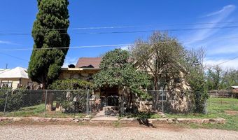 605 N 3rd St, Alpine, TX 79830