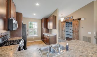 15174 Emory Cir, Apple Valley, MN 55124
