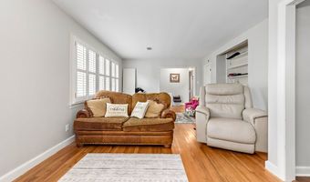 303 Lakeview Dr, Andalusia, AL 36420