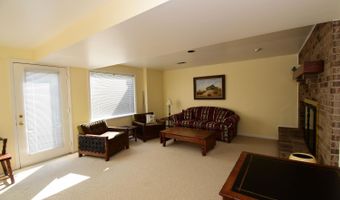 15 Ash Hill Ct, Batesville, IN 47006