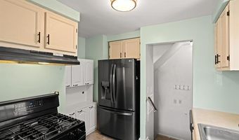 15836 ANNE Ave, Allen Park, MI 48101
