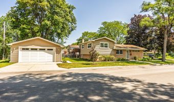 106 W Cedar St, Arlington Heights, IL 60005